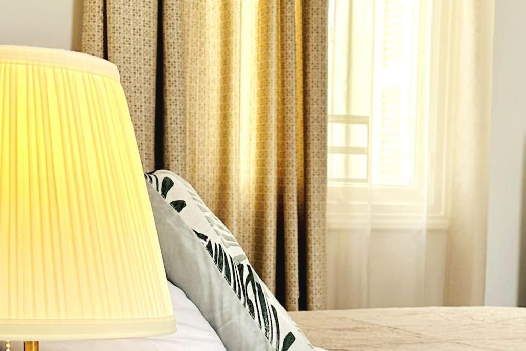 Atelier, An Athenian Apartamento *